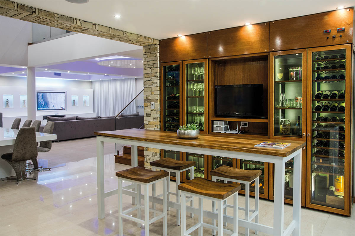 espacios de guardado Arqcons - Arquitectura & Construcción casa reserva